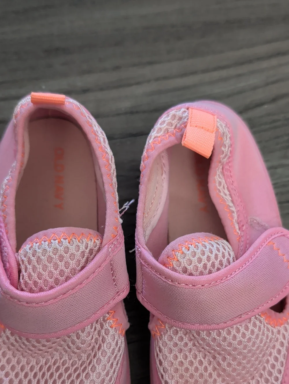 Old Navy Kids Pink Mesh Swim Shoes